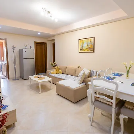 Apartment Nathalies *