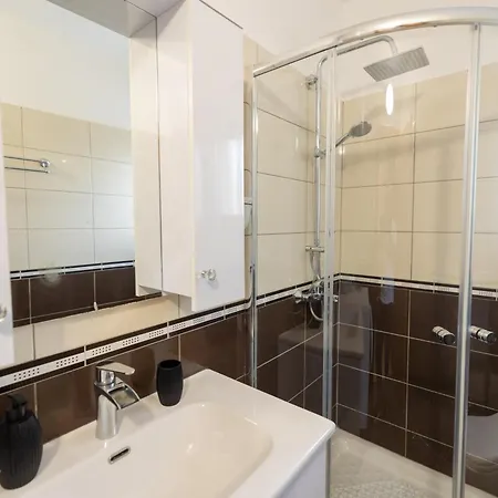 Apartment Nathalies *